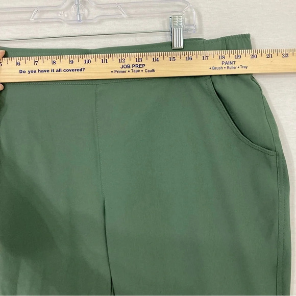 New Eddie Bauer Women's Green Lightweight Pull-on Traveler Pants size XL - Picture 4 of 10
